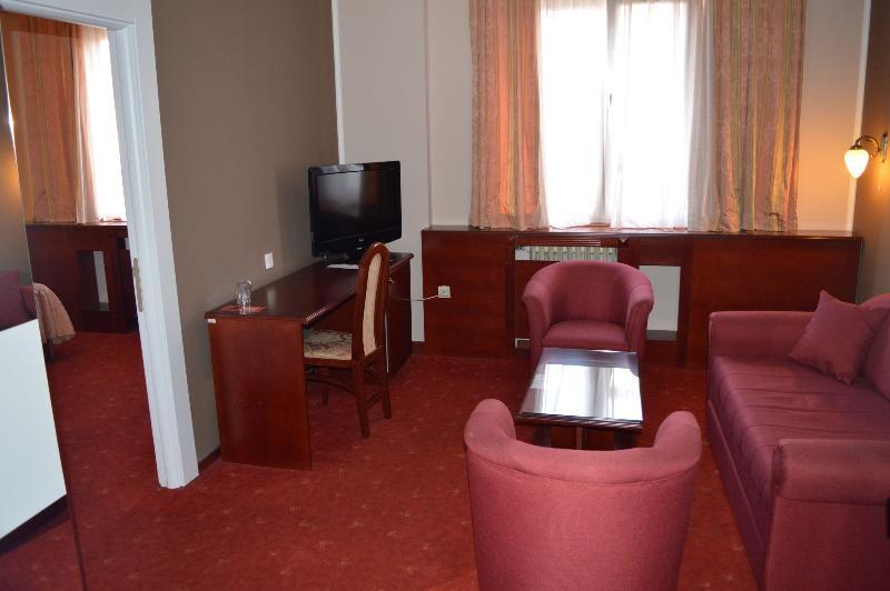 Palace Hotel 4*